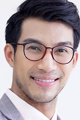 picture of actor Ophaphoom Chitapan
