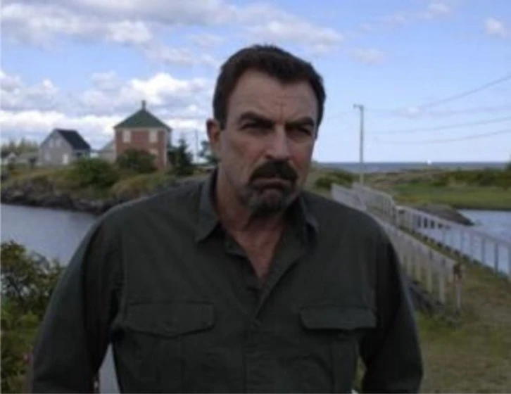 Tom Selleck en destino-paraiso