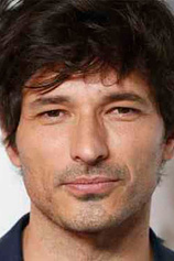 picture of actor Andrés Velencoso