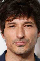 picture of actor Andrés Velencoso