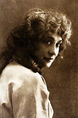 picture of actor Jackie Saunders