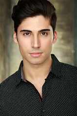 picture of actor Ramiro Leal