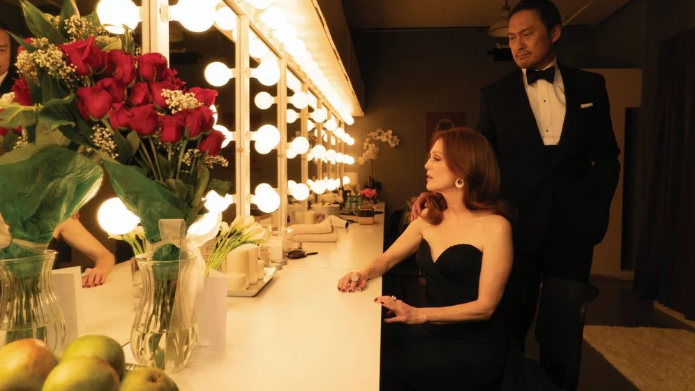 Julianne Moore y Ken Watanabe en bel-canto-la-ultima-funcion