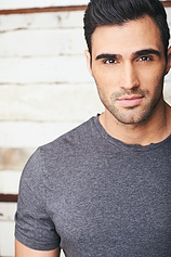picture of actor Owen Saxon