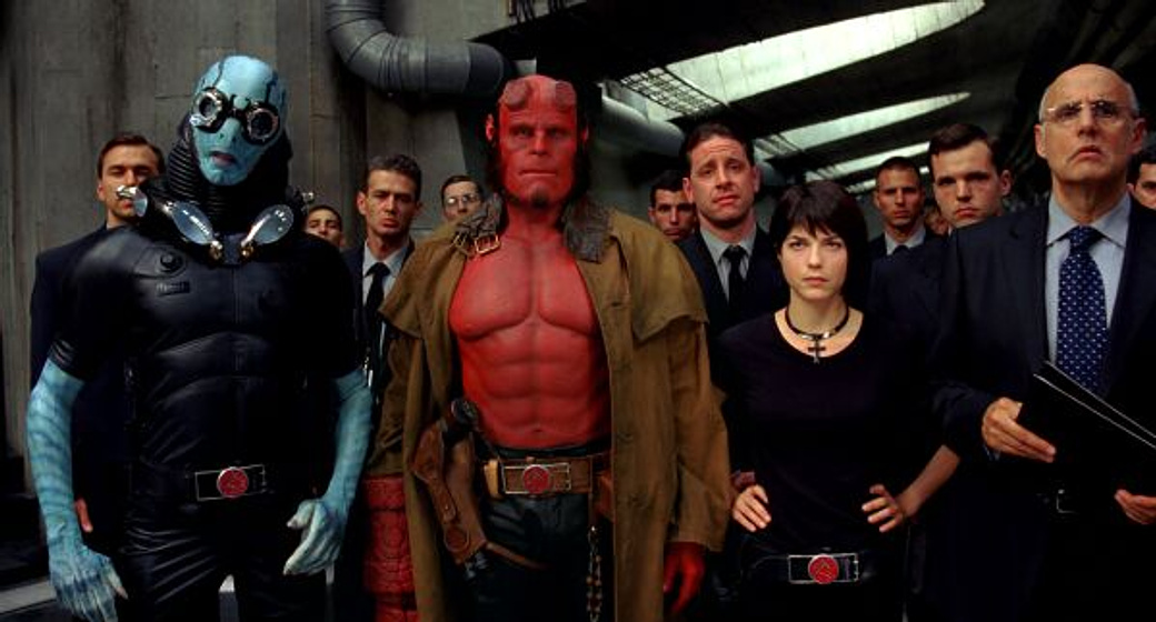 Ron Perlman, Jeffrey Tambor, Selma Blair y Doug Jones en Hellboy II: El Ejército Dorado