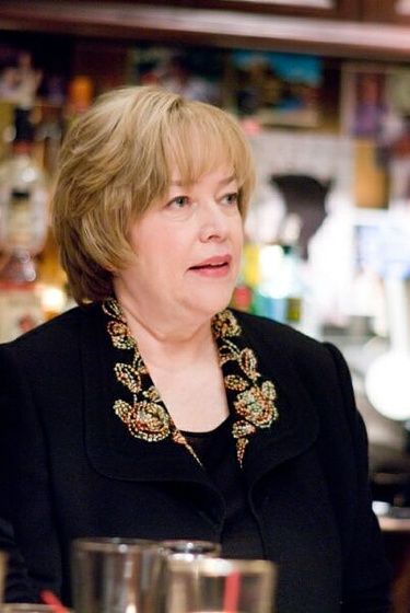 Kathy Baker en P.D. Te quiero