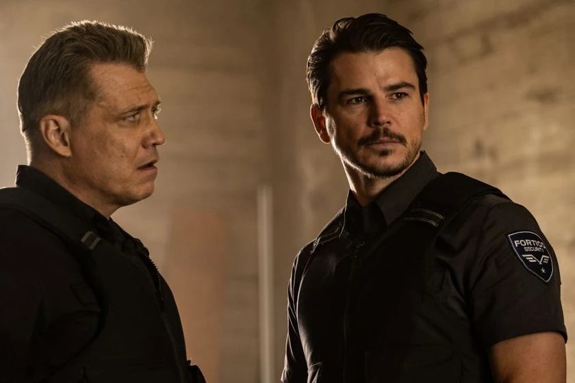 Josh Hartnett y Jeffrey Donovan en despierta-la-furia