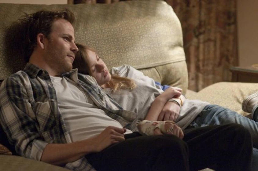 Stephen Dorff y Elle Fanning en somewhere