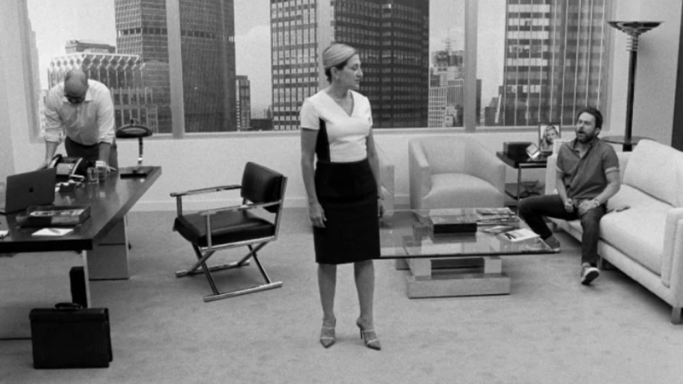 Edie Falco, Louis C.K. y Charlie Day [II] en i-love-you-daddy