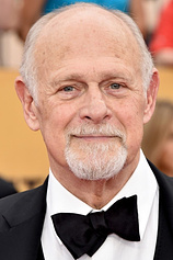 photo of person Gerald McRaney