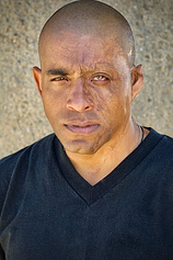 picture of actor E.R. Ruiz