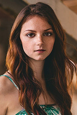 picture of actor Jessica Clement