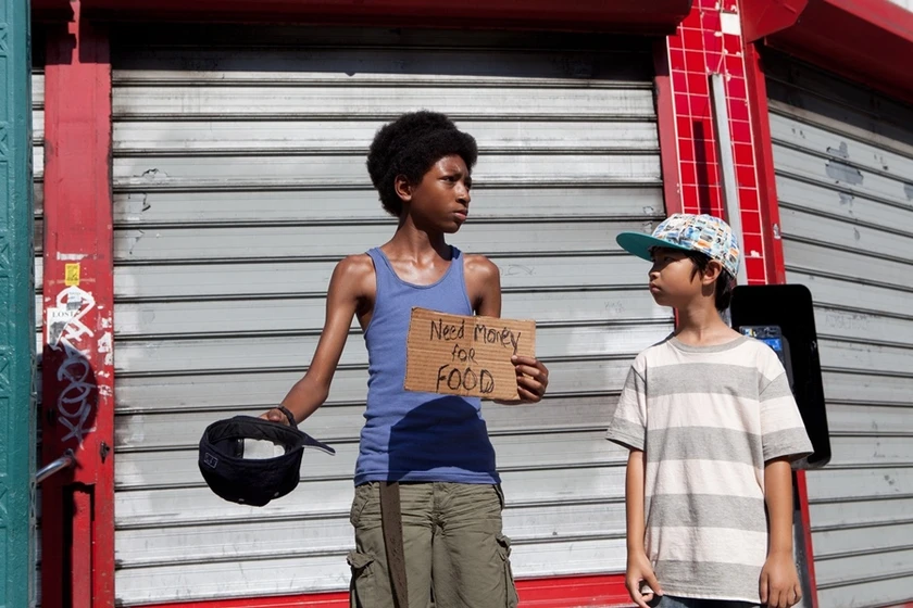 Ethan Dizon y Skylan Brooks en The Inevitable Defeat of Mister and Pete