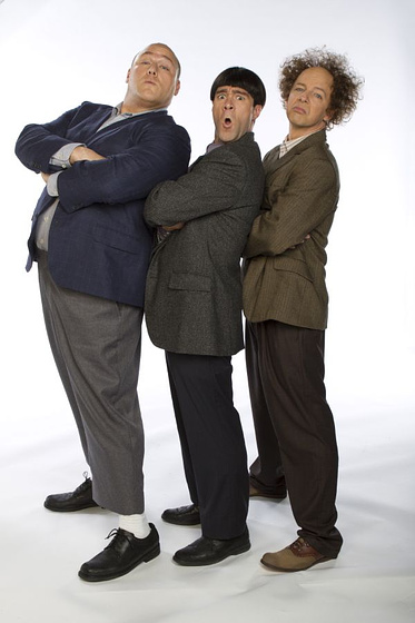 Sean Hayes, Chris Diamantopoulos y Will Sasso en Los Tres Chiflados