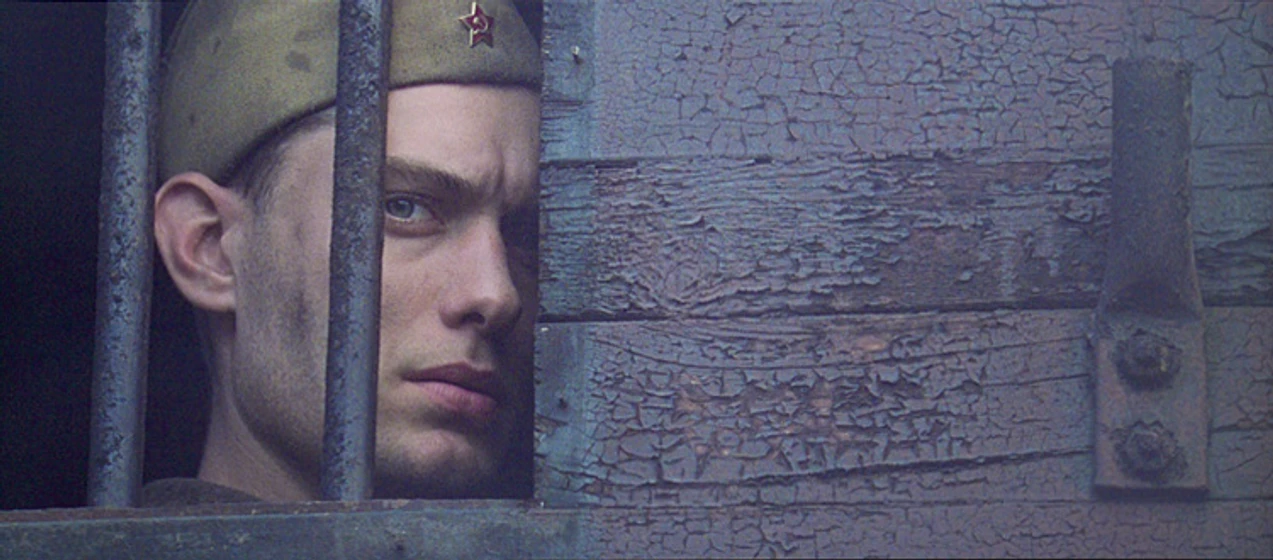Jude Law en Enemigo a las Puertas