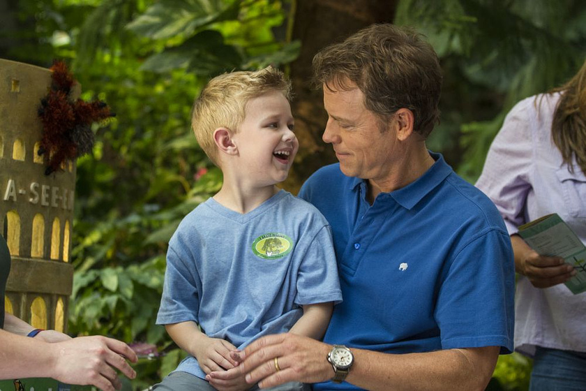 Greg Kinnear y Connor Corum en El Cielo es real