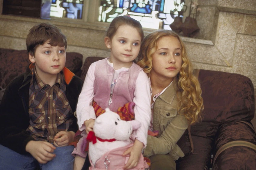 Spencer Breslin, Abigail Breslin y Hayden Panettiere en mama-a-la-fuerza-2004