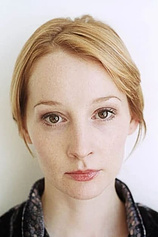 picture of actor Emma Lowndes