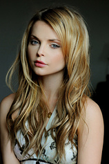 photo of person Izabella Miko