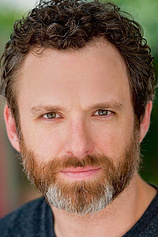 picture of actor Josh Henry