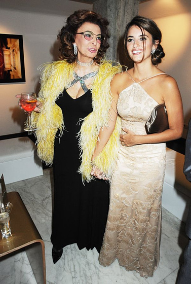 Penélope Cruz y Sophia Loren en Nine (Presentación en Roma. Enero 2010)