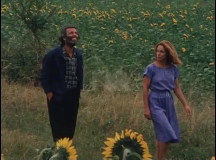Claude Jade y Bernard Rousselet en une-petite-fille-dans-les-tournesols