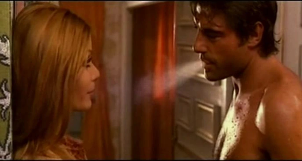 Juan Luis Galiardo y Patrizia Adiutori en alta-tension-1972
