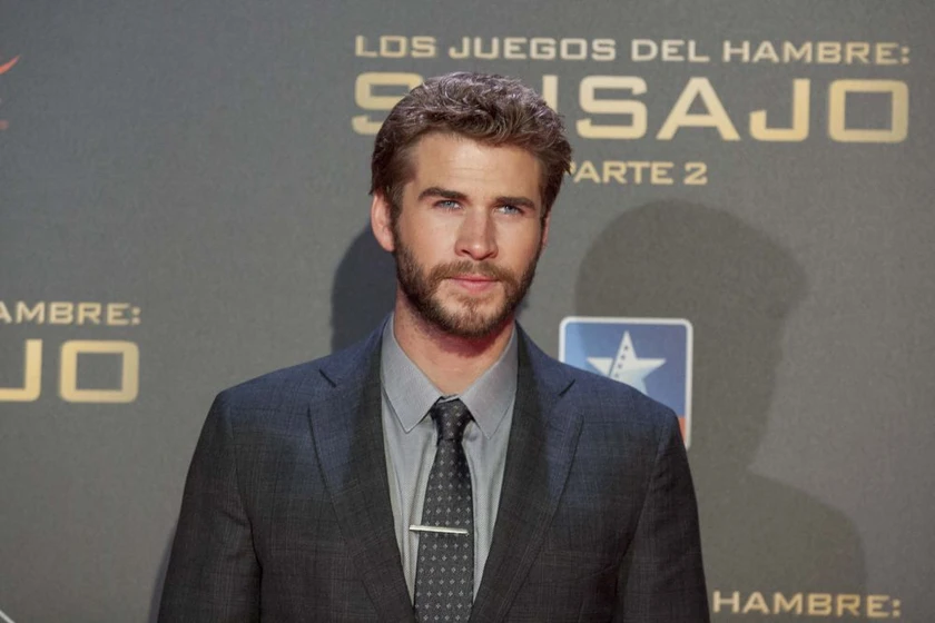 Liam Hemsworth en los-juegos-del-hambre-sinsajo-parte-2 (Premiere en Madrid. Noviembre 2015)