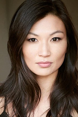 picture of actor Michelle Krusiec