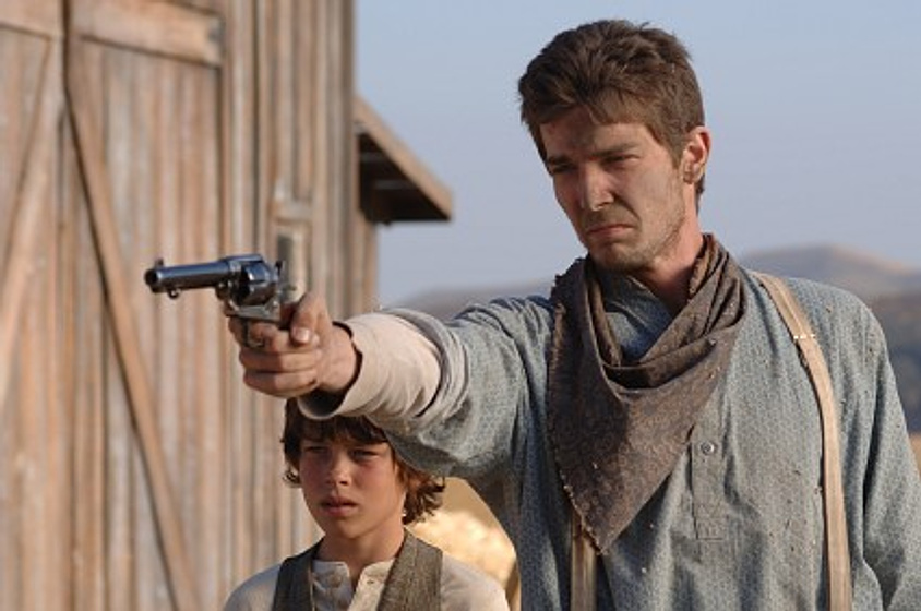 Logan Bartholomew en El Amor Dura Eternamente