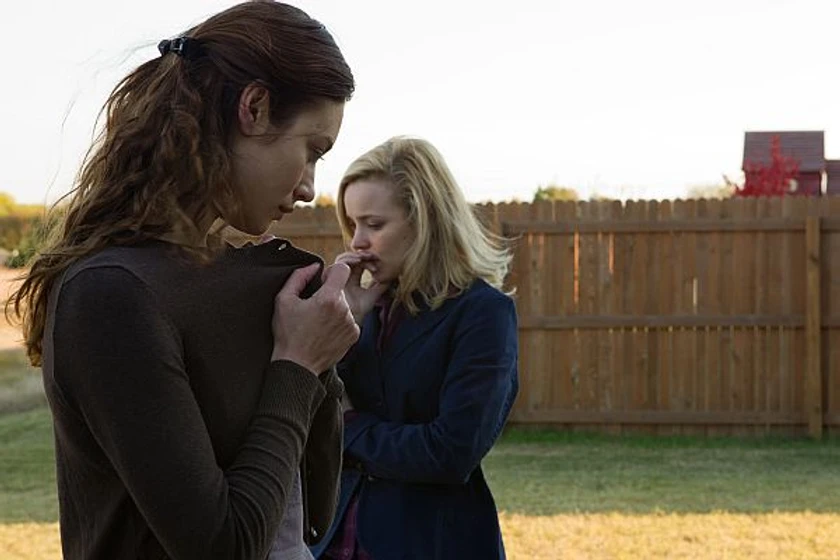 Rachel McAdams y Olga Kurylenko en to-the-wonder