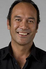 picture of actor Calvin Tuteao