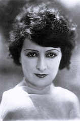 picture of actor Vivian Gibson