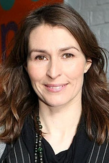 photo of person Helen Baxendale