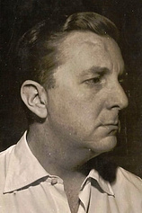 picture of actor Javier Loyola