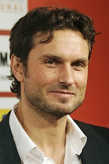 photo of person Simon Verhoeven