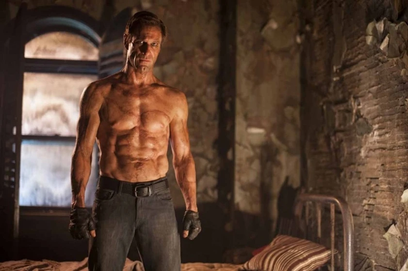 Aaron Eckhart en Yo, Frankenstein