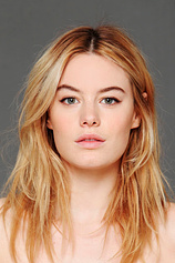 picture of actor Camille Rowe