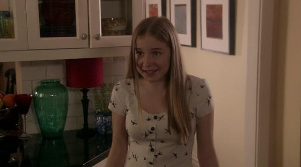 Hannah Endicott-Douglas en el-encanto-de-la-dama-gris