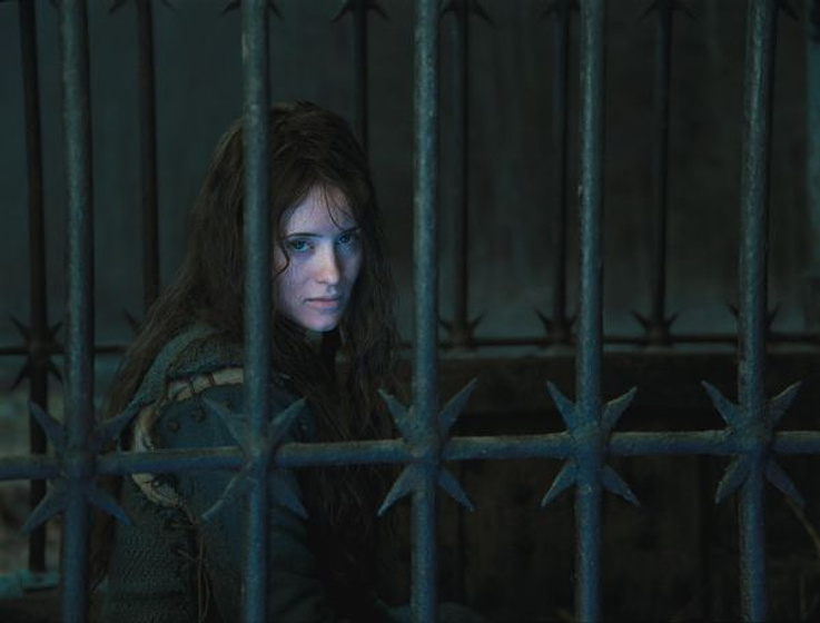 Claire Foy en En Tiempo de brujas