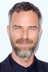 picture of actor JR Bourne