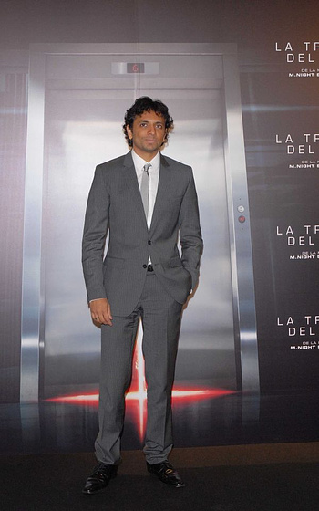 M. Night Shyamalan en La Trampa del mal (Photocall en Madrid. Enero 2011)