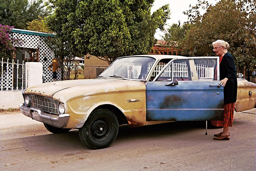 Lucy Gallardo en secretos-de-verano-2005