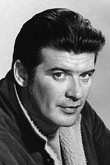 photo of person Peter Breck