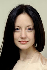 picture of actor Andrea Riseborough