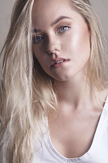 picture of actor Ashley de Lange
