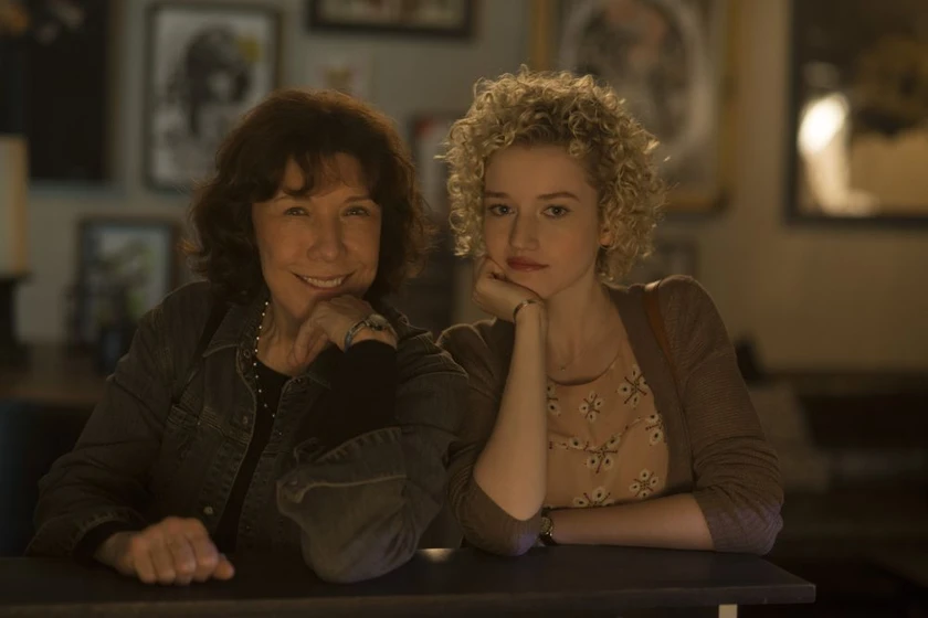 Lily Tomlin y Julia Garner en grandma