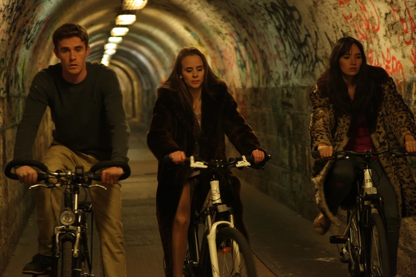 Sara Malakul Lane, Judit Fekete y Marc Ewins en paris-infierno-helado