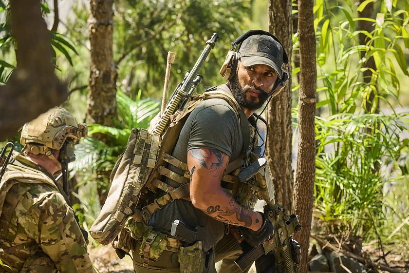 Ricky Whittle en Misión Hostil