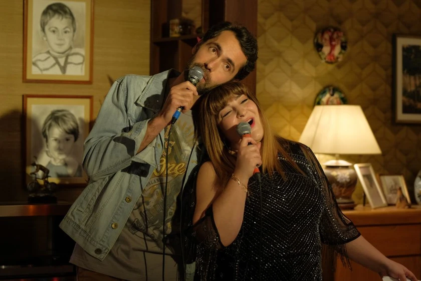 Marilou Berry y Cédric Ben Abdallah en mis-queridisimos-hijos